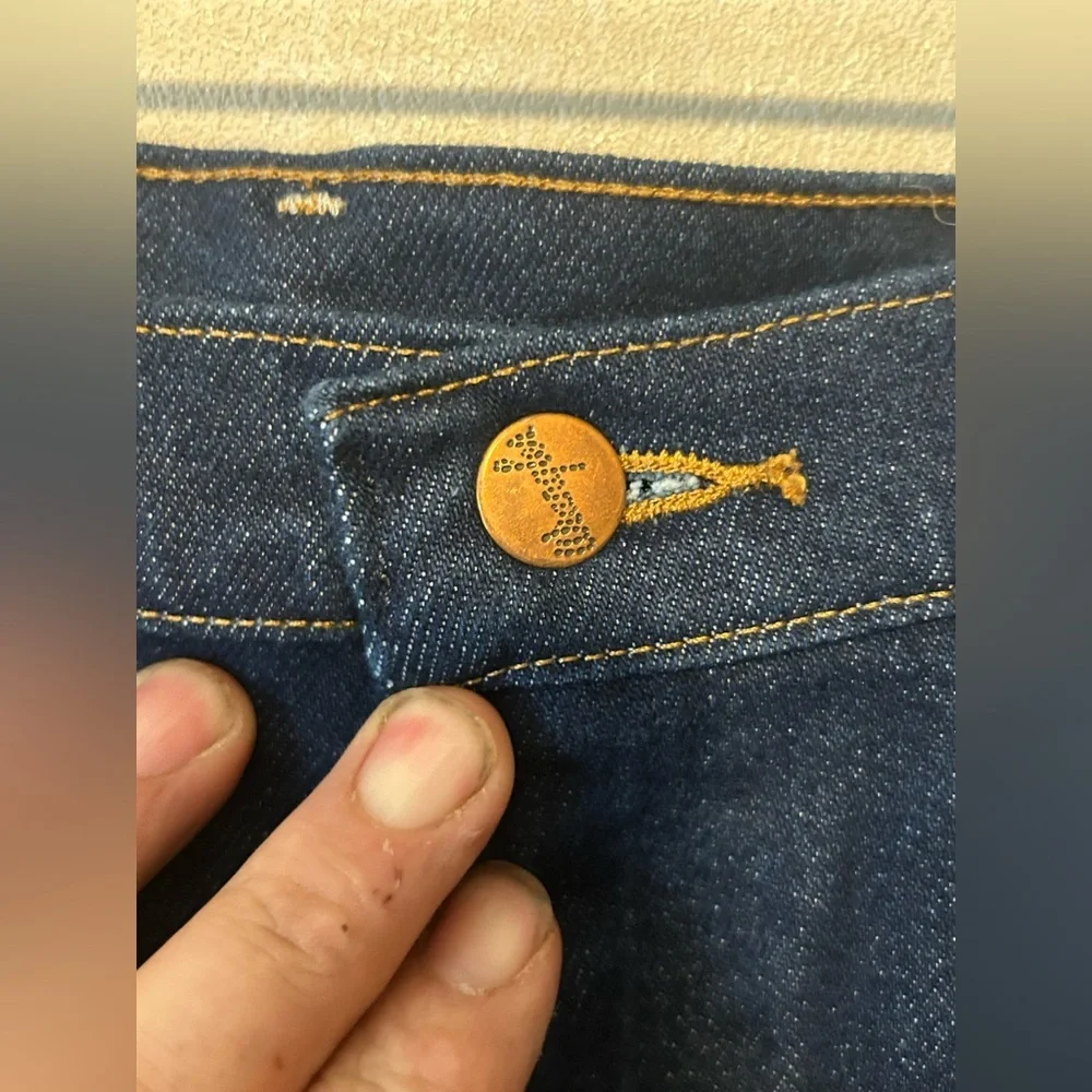 Wrangler | Men's Classic Blue Jeans | Size 32 x 34